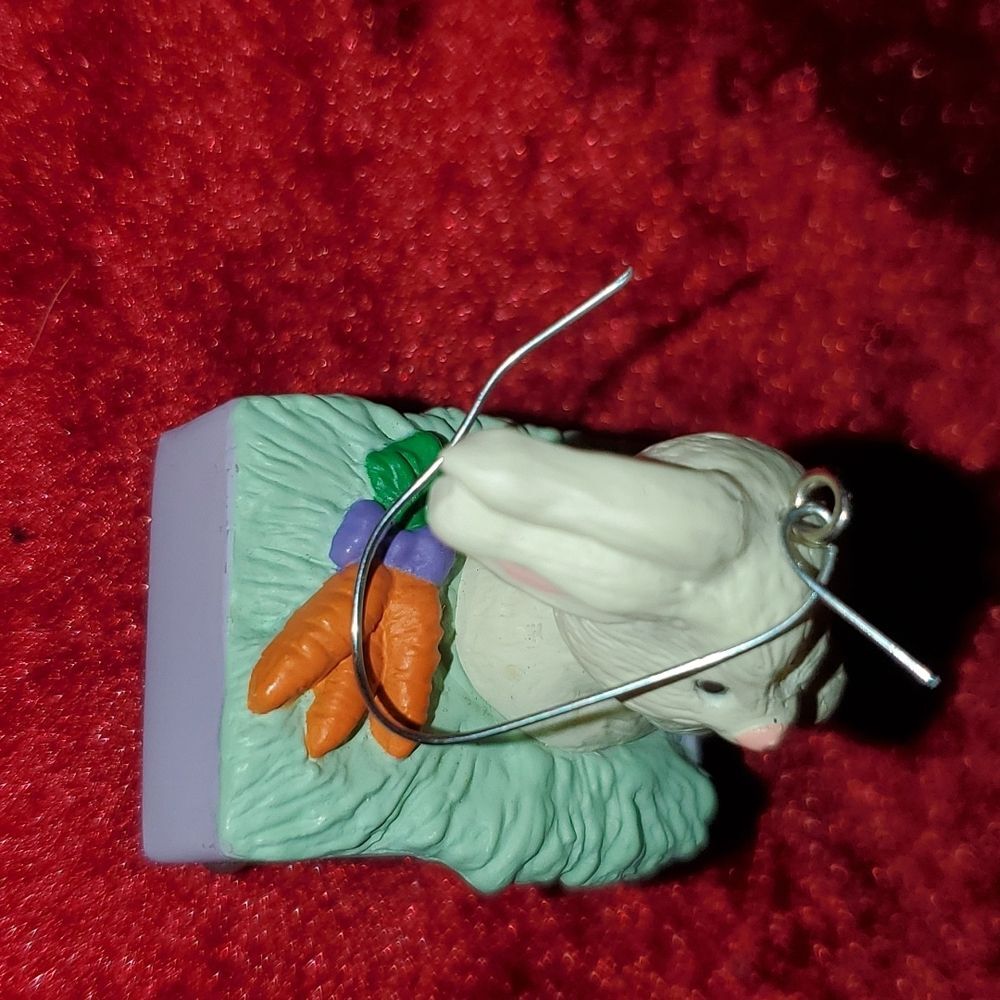 Vintage 1993 Hallmark Keepsake Grandchild Easter Ornament Bunny Rabbit Wagon - Picture 12 of 14